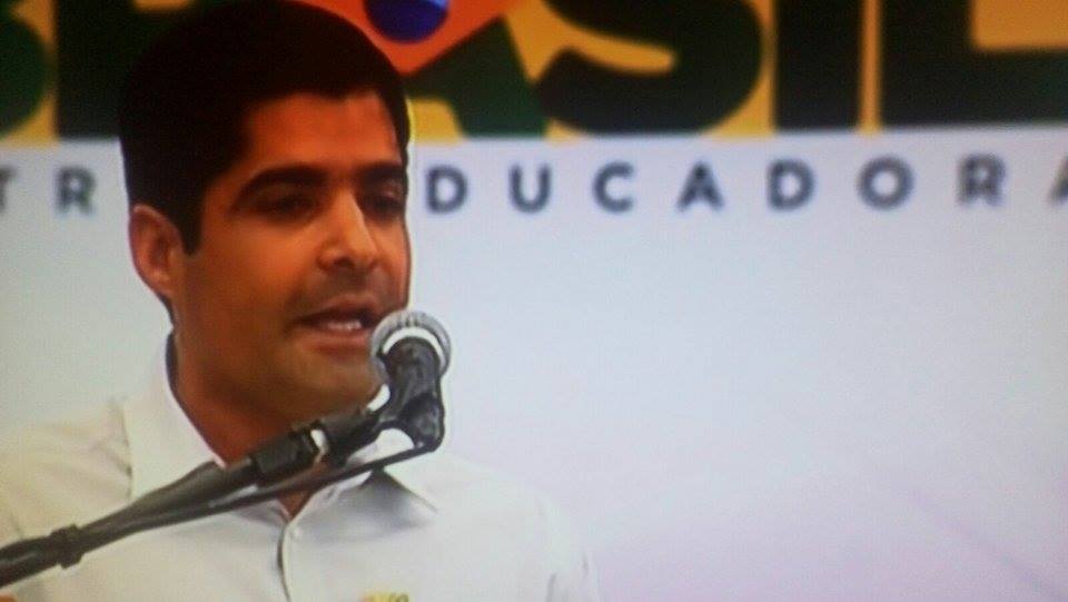 ACM Neto alfineta e cobra Dilma sobre recursos para o BRT