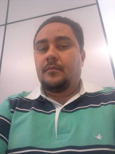 Ex-funcionário público tenta se matar com um tiro na cabeça