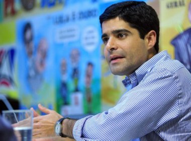 ACM Neto sugere que oposição vote a favor de Cunha, diz jornal