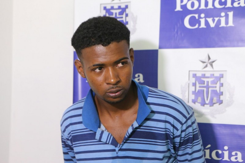 Acusado de assaltar e esfaquear garota em preso em Shopping