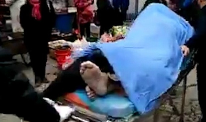 Idoso morre durante o sexo e fica ‘grudado’ em prostituta