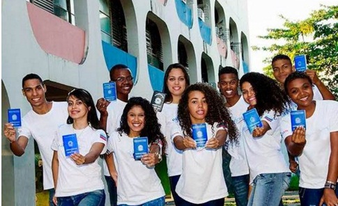 CIEE seleciona para 2,3 mil vagas de menor aprendiz