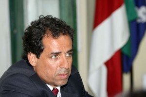 Justiça determina afastamento do prefeito Ricardo Machado