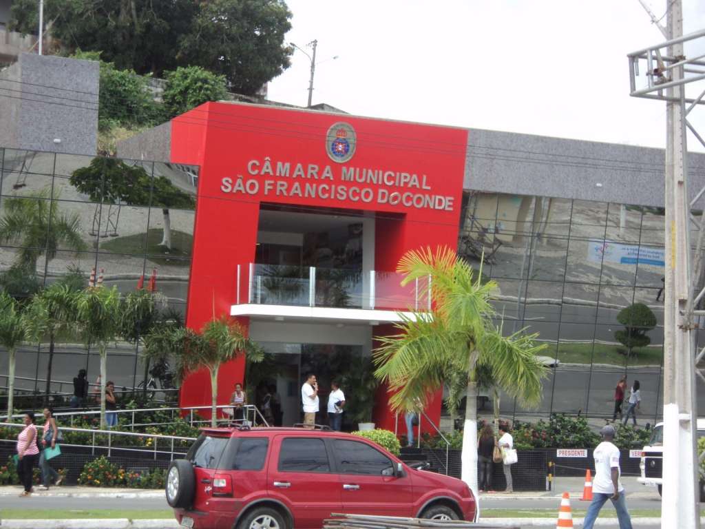 Motorista da Câmara de São Francisco do Conde tem o salário de R$ 8.632,37