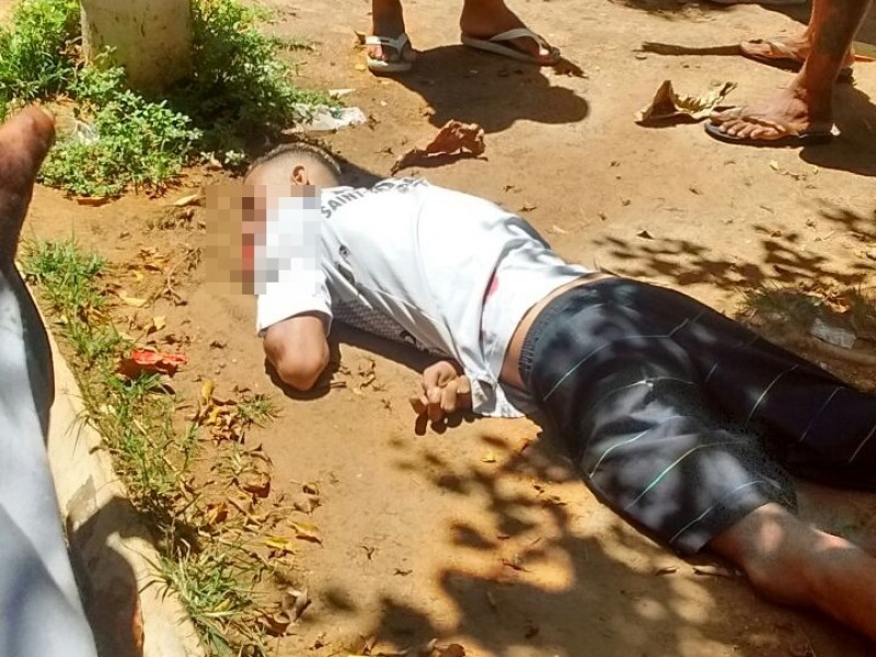 Homem é fuzilado em via pública na Cidade Baixa