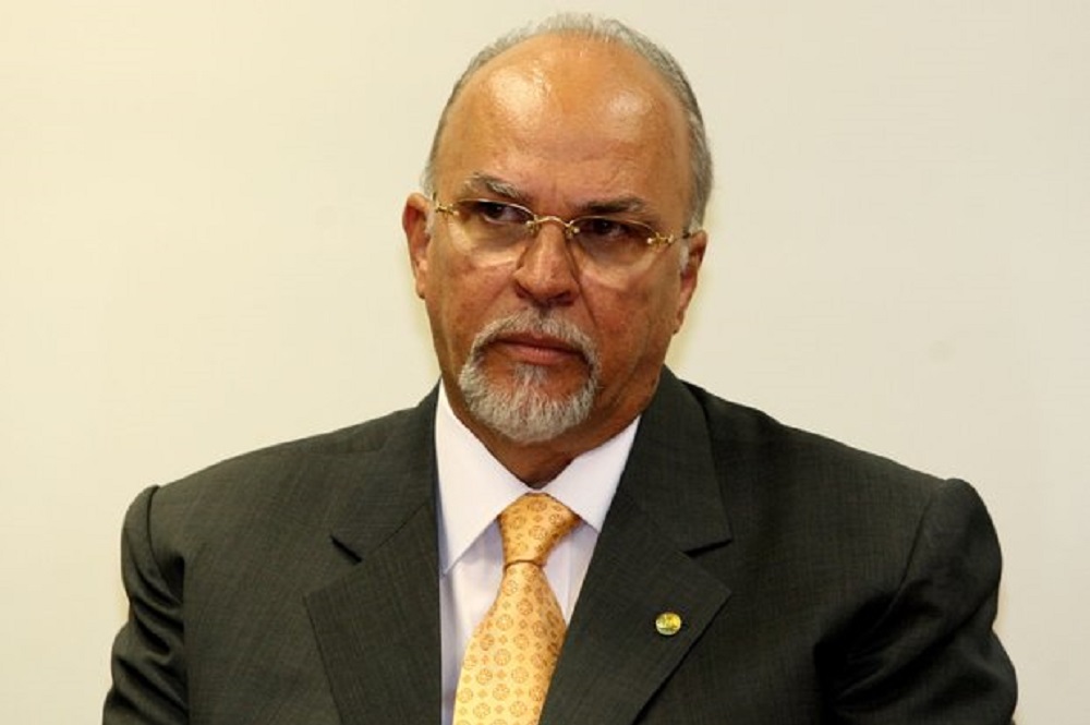 PF INDICIA EX-MINISTRO MÁRIO NEGROMONTE E 4 DEPUTADOS FEDERAIS DO PP