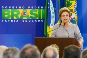 Dilma cancela pronunciamento sobre impeachment