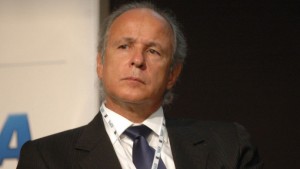 Propina financiou campanha de Dilma em 2014, diz Andrade Gutierrez