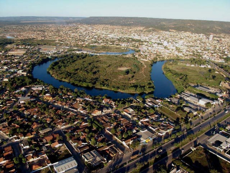 Mulher sofre sequestro relâmpago e é estuprada