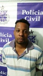Candeias: homem é preso é autuado em fragrante por tráfico de drogas no Sarandi