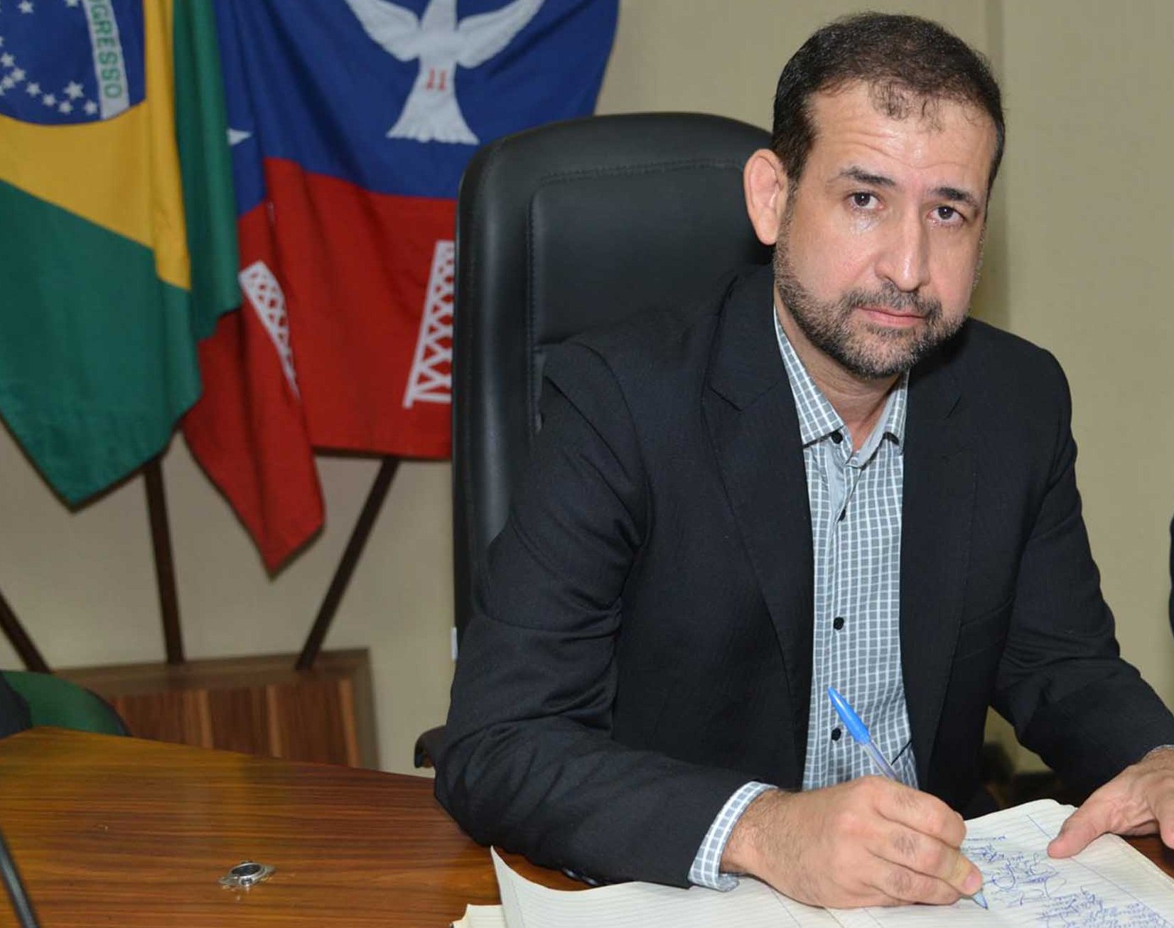 Quando então prefeito, Bom Jorge aumentou em 25% o valor do contrato para fornecimento de combustível