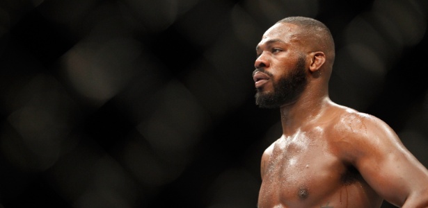 Jon Jones aposta em nova vitória de Cormier diante de Anthony Johnson