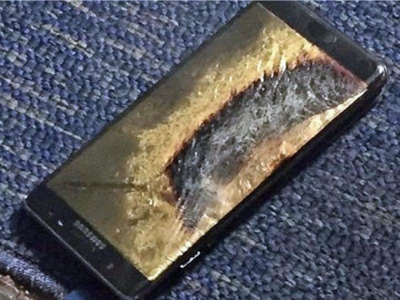 Samsung suspende vendas do Galaxy Note 7 e pede que usuários não usem aparelho