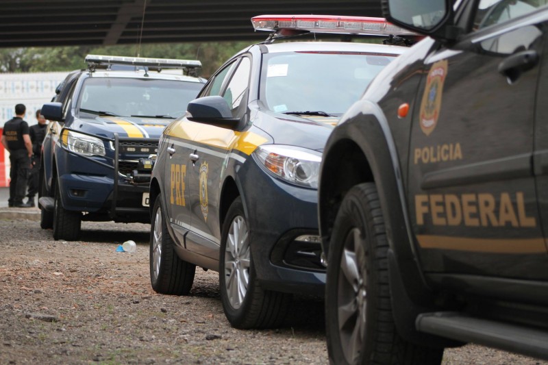 PF e PRF prendem acusados de roubo de cargas com prejuízo superior a R$ 15 mi