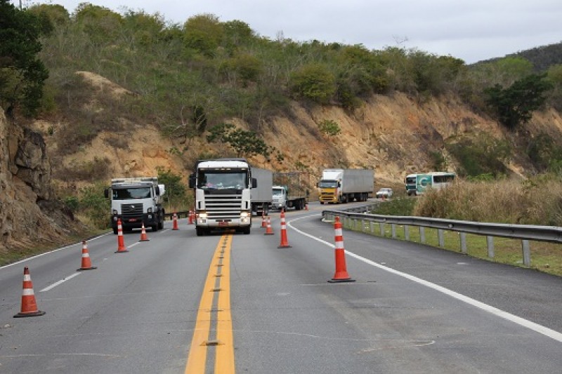 Radares das BRs 116 e 324 já começaram a funcionar nas rodovias, diz PRF