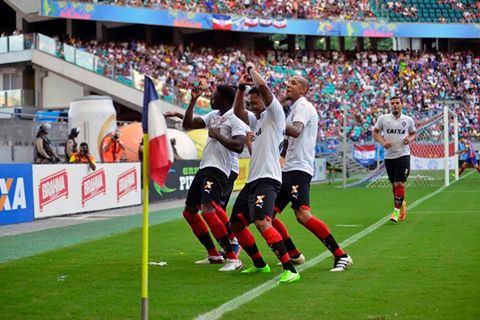 Vitória vence o primeiro Ba-Vi do ano