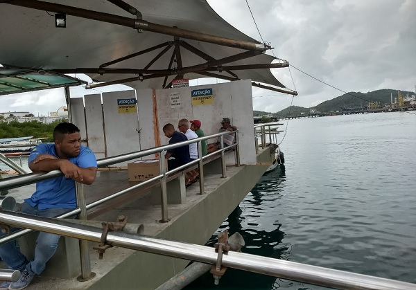 Madre de Deus: Sinart continua cobrando pedágio em ponte que desabou