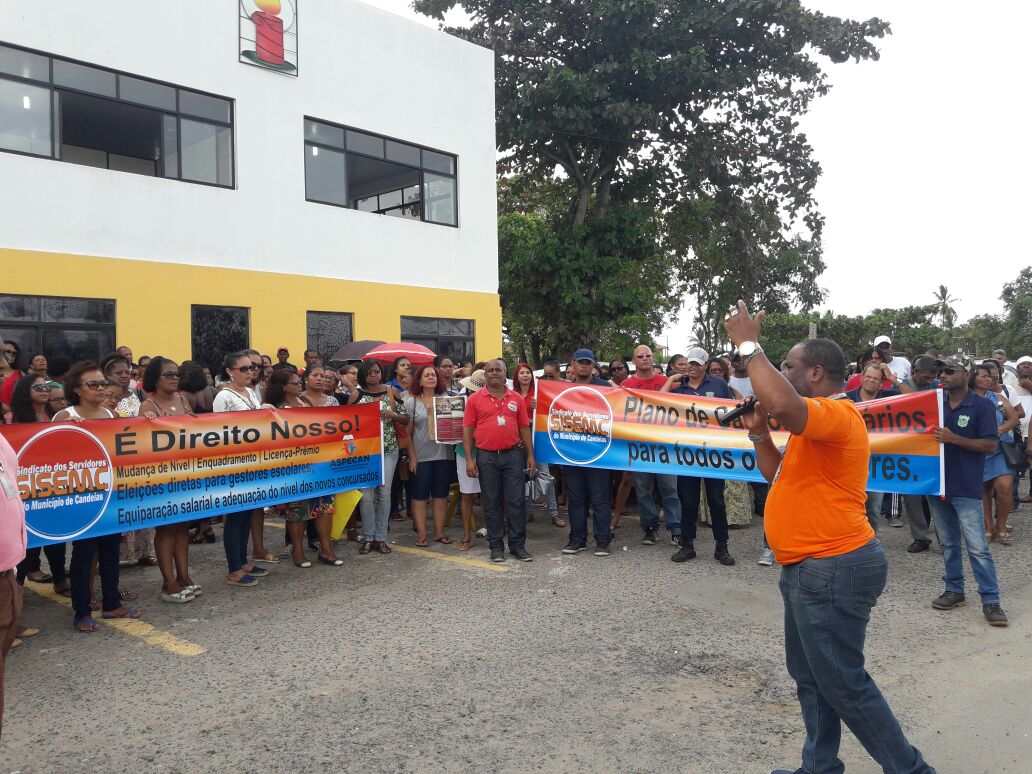 Candeias: Sindicato dos Servidores querem 14% de reajuste