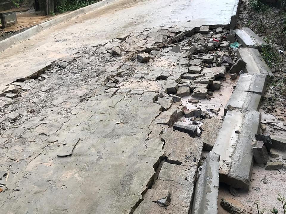 Obra meia sola no distrito da Caroba irrita moradores