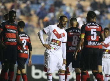 Vitória perde para o Oeste e segue na lanterna da Série B