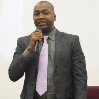 SFC: Presidente da Câmara compra cafeteira industrial no valor de R$ 5 mil reais