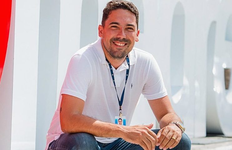 “Jeferson mora num apartamento que é mais de 2 milhões”, diz vereador