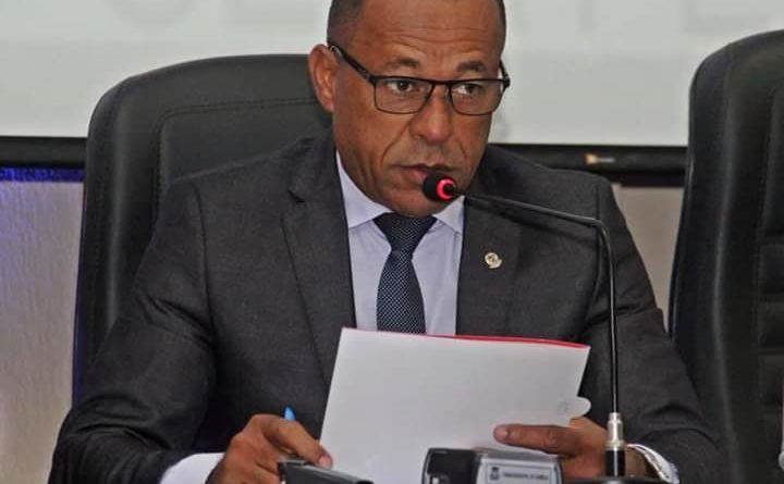 Justiça absolve o vereador de Candeias Arnaldo Araújo