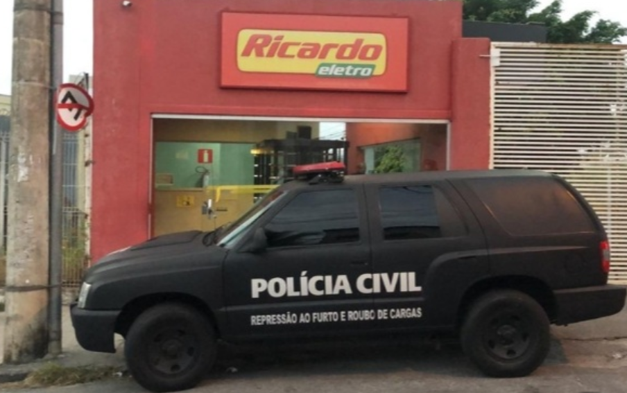 Dono da Ricardo Eletro é preso em São Paulo