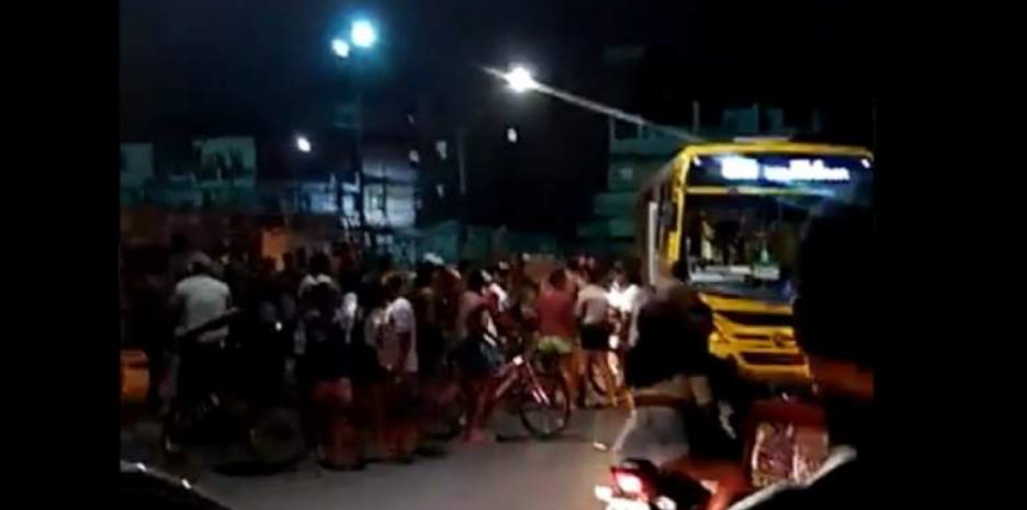 Três pessoas foram baleadas em noite de pânico e correria no Uruguai