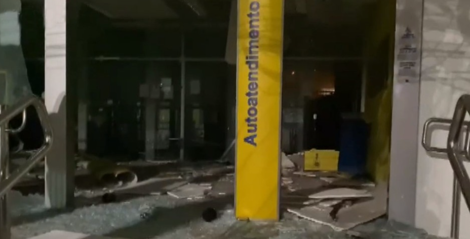 Outra agência do BB é explodida na Bahia; agora em Ubaíra