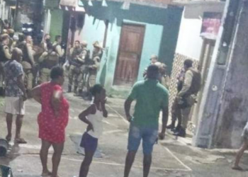 Jovem é baleado ao sair igreja no Engenho Velho da Federação