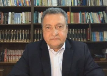 Rui Costa prorroga toque de recolher e mantém aulas suspensas até 3 de maio