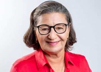 Após ser desmascarada pelo Tia Cândia, Prefeita agradece a deputado as três ambulâncias