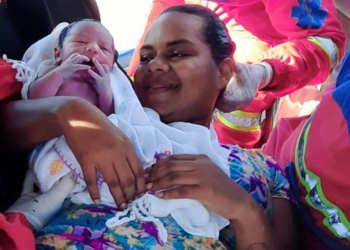 Candeias: Mulher dá à luz a caminho do hospital na BA-524