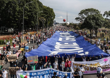 Manifestação da esquerda com apoio da grande mídia é um fracasso em todo país