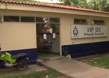 Camaçari: Homem é assassinado a tiros dentro de farmácia