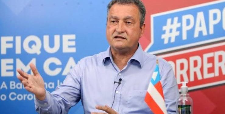 Funcionários do hospital de campanha na Bahia anunciam greve