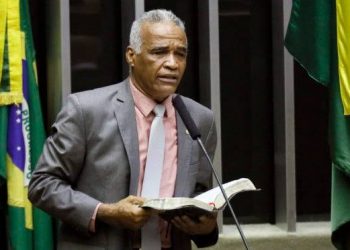 Sargento Isidório e mais 15 deputados baianos votam contra MP de revitalização do Rio São Francisco