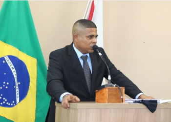 Vereador é ameaçado de morte e dois elementos dispararam tiros contra residência de seus familiares