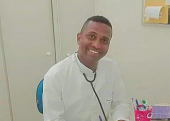 Servidor que tem passagem pela polícia por agressão física contra mulheres ameaça esfaquear servidora