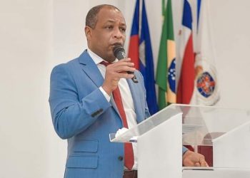 Presidente da Câmara de São Francisco do Conde vai gastar quase meio milhão em aluguel de carros