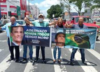 Bahia: Adesivaço pró-Moro em Feira de Santana tem baixa adesão