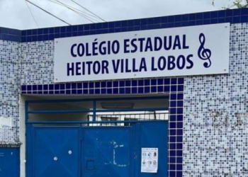 Professor de escola de Salvador é acusado de obrigar 37 alunos a se beijarem para ganhar pontos e dinheiro