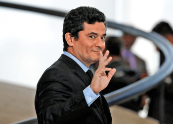 A terceira via orquestrada pelas raposas velhas