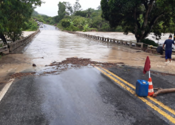 Chuva volta a castigar extremo sul e comitê de Eunápolis traça estratégias