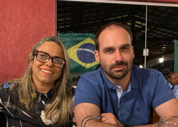 Professora Karine Carvalho vem consolidando sua candidatura à Câmara Federal