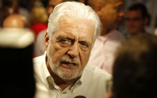 A velha mídia tenta reanimar o galego