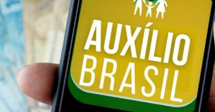Mais 556 mil famílias são incluídas no Auxílio Brasil
