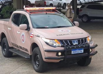 Comandante da PMBA apresenta novo padrão de cores das viaturas