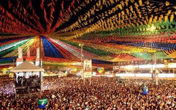 Prefeito de Salvador estuda a possibilidade de realizar o São João com 6 dias de festa 